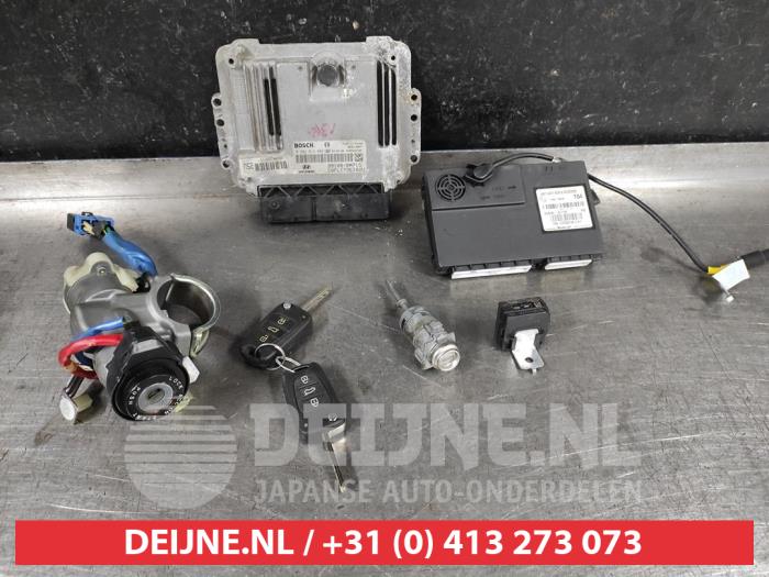 Hyundai I30 Kontaktslot+Sleutel O581496