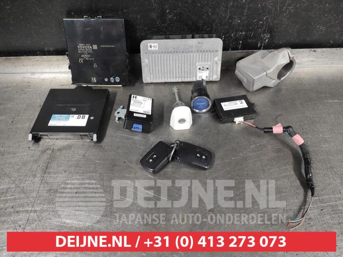 Toyota Yaris Computer Motormanagement O581854