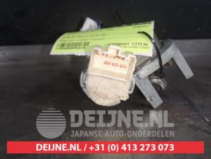 Daihatsu Cuore Ignition lock + key O582236 photo 3