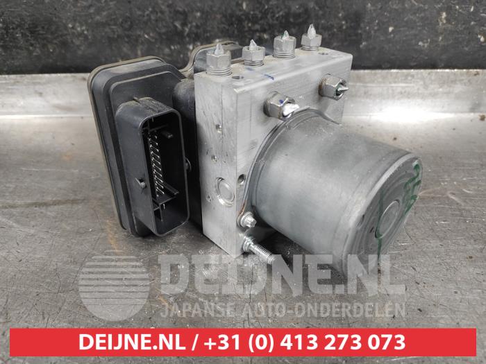 Gebruikte ABS Pomp Nissan Juke (F16) 1.0 DIG-T 12V Prijs € 150,00 Margeregeling aangeboden door V.Deijne Jap.Auto-onderdelen BV