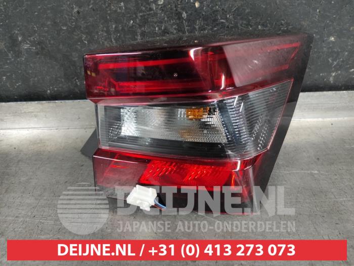 Nissan Juke Taillight, right O582338