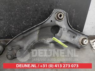 Nissan Juke Front lower wishbone, right O582358 photo 2