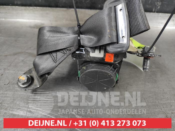 Kia Pro Ceed Veiligheidsgordel links-achter O582405
