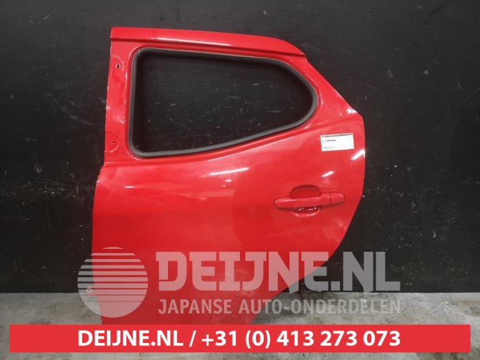 Toyota Aygo Portier 4Deurs links-achter O582745