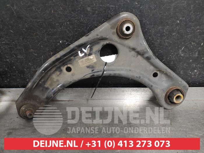 Nissan Note Querlenker unten links vorne O583043