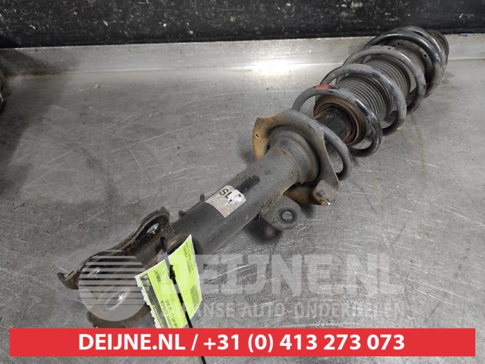 Nissan Note Stoßdämpferstrebe rechts vorne O583044