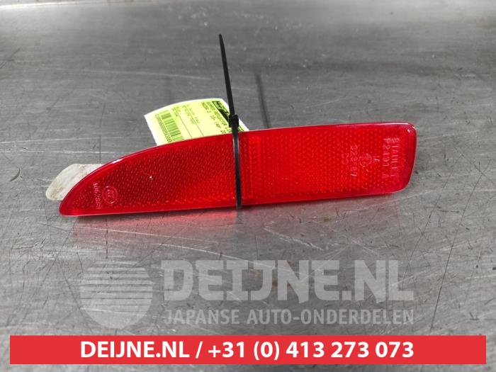 Mazda 3 Stoßstangenreflektor links hinten O583086