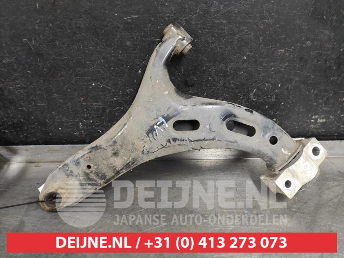 Subaru Outback Draagarm onder links-voor O583133