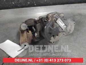 Subaru Outback Remklauw (Tang) rechts-achter O583152 foto 3