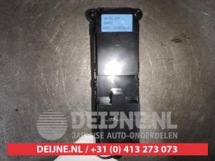 Suzuki Vitara Kombischalter Fenster O583334 foto 2