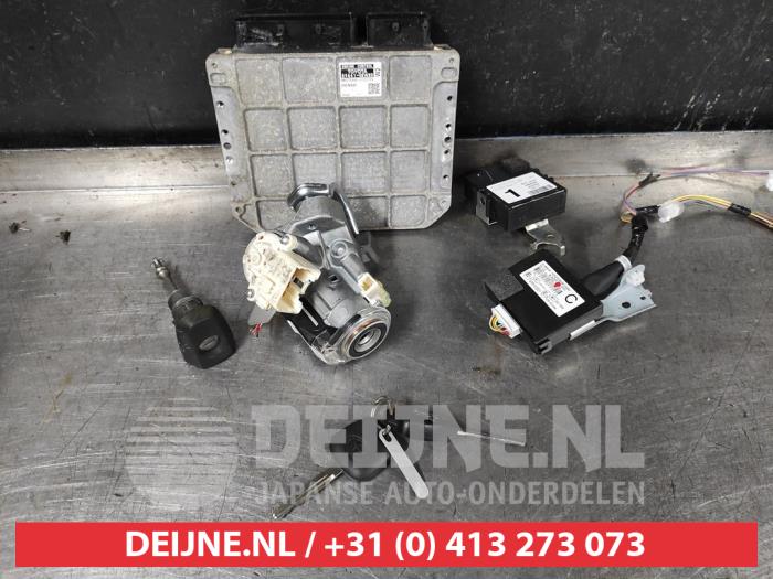 Toyota Auris Computer Motormanagement O583381