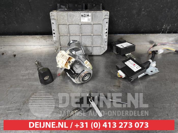 Toyota Auris Slotenset Cilinder (compleet) O583384