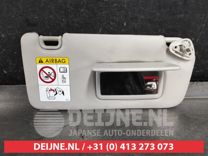 Subaru XV Zonneklep O583529