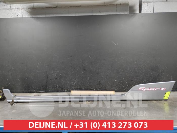 Honda Civic Side skirt, left O583596