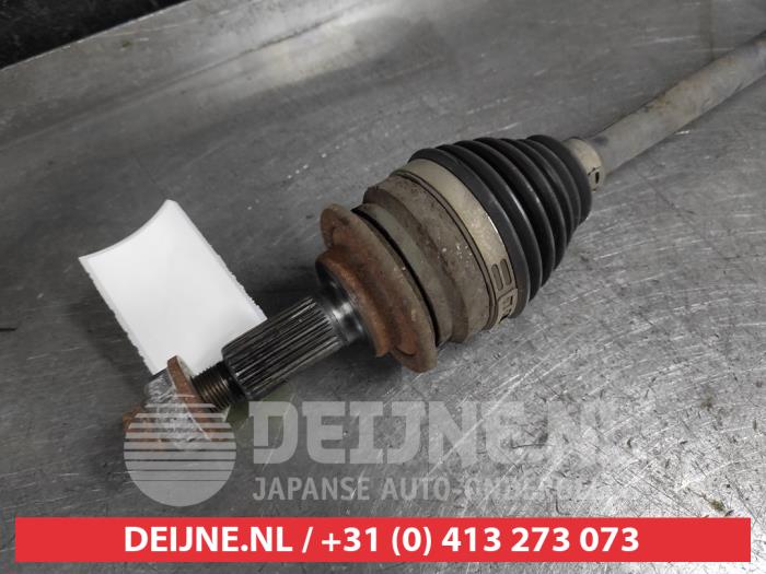 Aandrijfas rechts-voor van een Suzuki Swift (ZA/ZC/ZD) 1.2 16V 2014