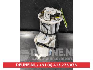 Gebruikte Tank element Pomp Toyota RAV4 (A3) 2.0 16V Valvematic 4x4 Prijs € 50,00 Margeregeling aangeboden door V.Deijne Jap.Auto-onderdelen BV