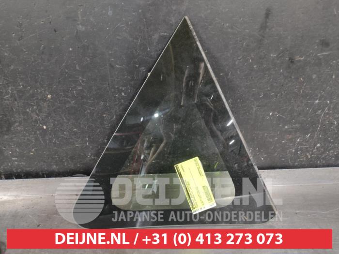 Toyota Verso-S Extra window 4-door, right O583804