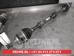 Gebruikte Homokineetas rechts-voor Suzuki Vitara (LY/MY) 1.4 S Turbo 16V Prijs € 100,00 Margeregeling aangeboden door V.Deijne Jap.Auto-onderdelen BV