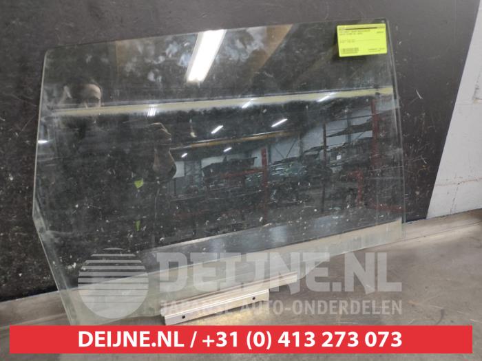 Suzuki Vitara Türscheibe 4-türig rechts hinten O583949