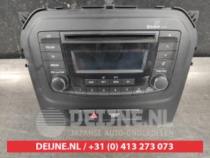 Gebruikte Radio Suzuki Vitara (LY/MY) 1.6 16V VVT Prijs op aanvraag aangeboden door V.Deijne Jap.Auto-onderdelen BV