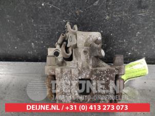 Toyota Yaris Bremszange rechts hinten O583990 foto 3