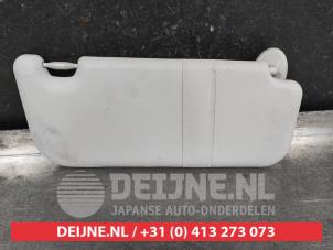 Toyota Verso-S Zonneklep O584027 foto 2