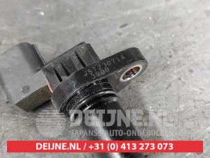 Mitsubishi Space Star Camshaft sensor O584321 photo 3