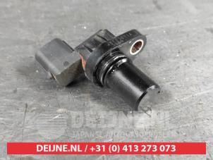 Mitsubishi Space Star Camshaft sensor O584321 photo 2