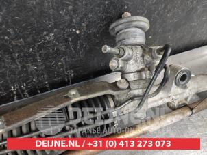 Honda CR-V Lenkgetriebe Servo O584409 foto 2