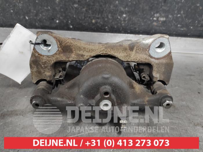 Mazda CX-30 Bremszange links vorne O584556