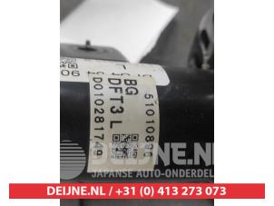 Mazda CX-30 Stoßdämpferstrebe links vorne O584569 foto 2