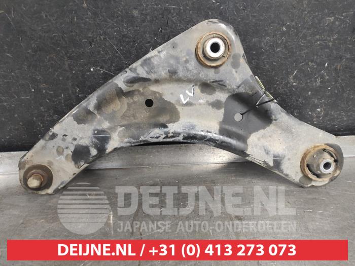 Nissan Pulsar Querlenker unten links vorne O584697