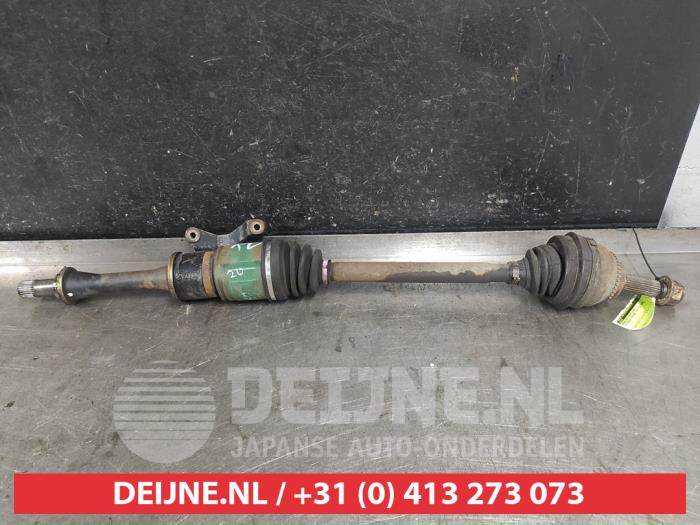Mitsubishi Outlander Aandrijfas rechts-voor O584708