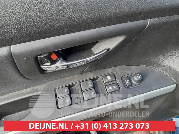 Suzuki SX-4 Combischakelaar ramen O584892