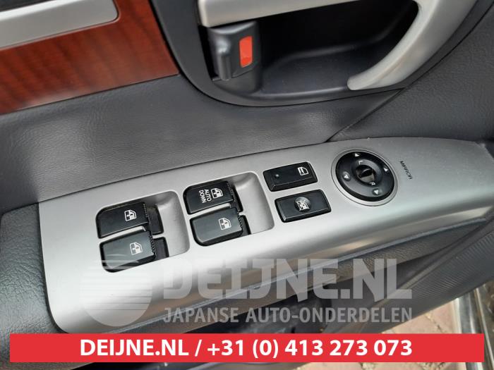 Hyundai Santafe Multi-functional window switch O584997
