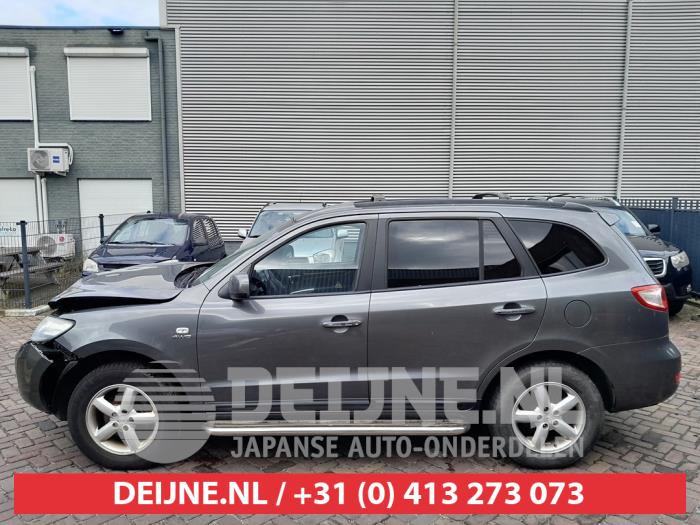 Hyundai Santafe Extra window 4-door, left O585007