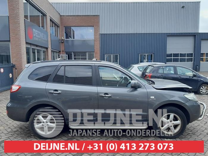 Hyundai Santafe Rear door 4-door, right O585019