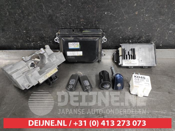 Mazda CX-5 Slotenset Cilinder (compleet) O585314
