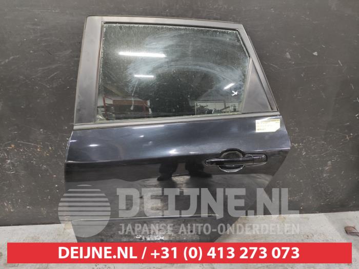 Mazda 3 Portier 4Deurs links-achter O585587