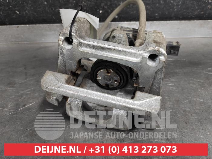 Kia Niro Remklauw (Tang) links-achter O585733