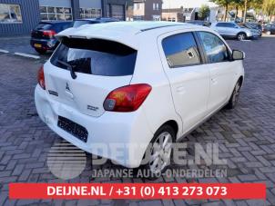 Mitsubishi Space Star Extra Remlicht midden O586039 foto 2