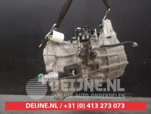 Kia Soul Gearbox O586100 photo 2