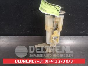 Gebruikte Tank element Pomp Toyota Celica (ZZT230/231) 1.8 16V VVTL-i TS Prijs € 50,00 Margeregeling aangeboden door V.Deijne Jap.Auto-onderdelen BV
