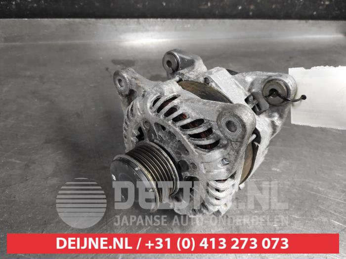 Gebruikte Alternator Nissan Micra (K14) 1.5 dCi Prijs € 75,00 Margeregeling aangeboden door V.Deijne Jap.Auto-onderdelen BV