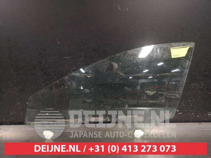 Mazda 3 Türscheibe 4-türig links vorne O586281