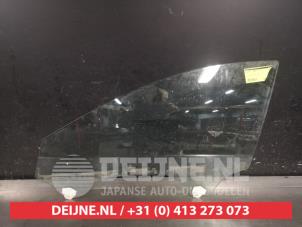 Gebruikte Deurruit 4Deurs links-voor Mazda 3 Sport (BP) 2.0 SkyActiv-G 122 Mild Hybrid 16V Prijs € 35,00 Margeregeling aangeboden door V.Deijne Jap.Auto-onderdelen BV