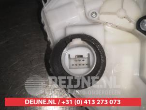 Mazda 3 Door lock mechanism 4-door, front left O586282 photo 3