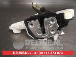 Mazda 3 Door lock mechanism 4-door, front left O586282 photo 2