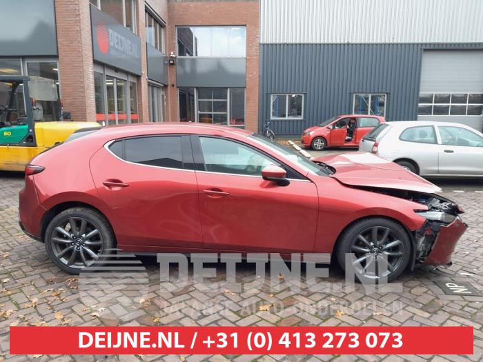 Mazda 3 Türscheibe 4-türig rechts hinten O586298