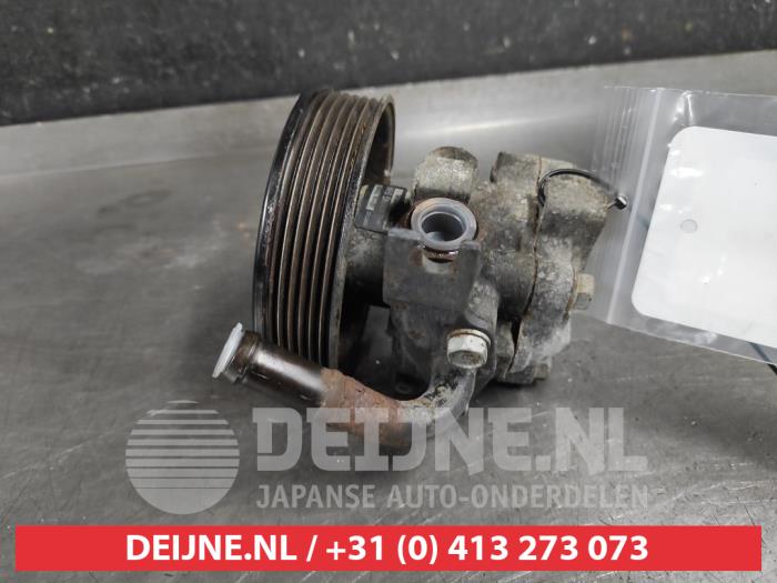 Gebruikte Pomp Servo Hyundai Santa Fe II (CM) 2.2 CRDi 16V 4x4 Prijs € 35,00 Margeregeling aangeboden door V.Deijne Jap.Auto-onderdelen BV